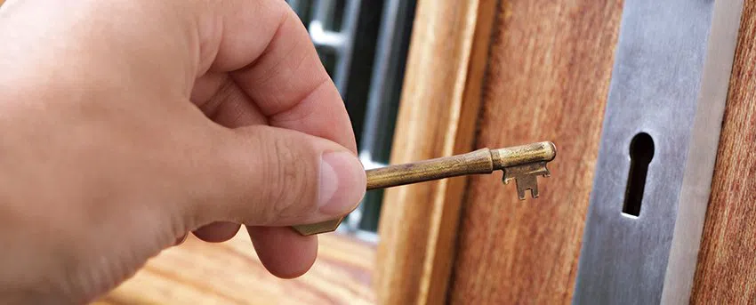 Central Locksmith Store Newark, NJ 973-869-7087 - lockout-service-01